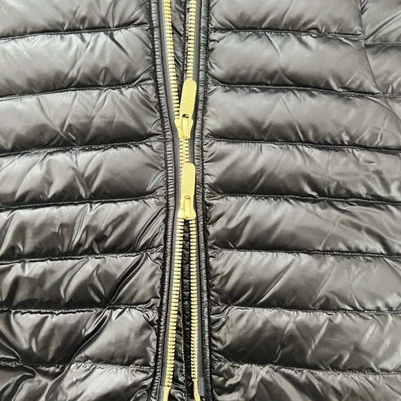 Lululemon Pack It Down Vest Lustre Black NWT Size 10 - Picture 3 of 8